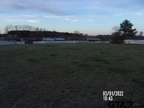 401 Harrington Rd, Marshall, TX 75670 photo 3