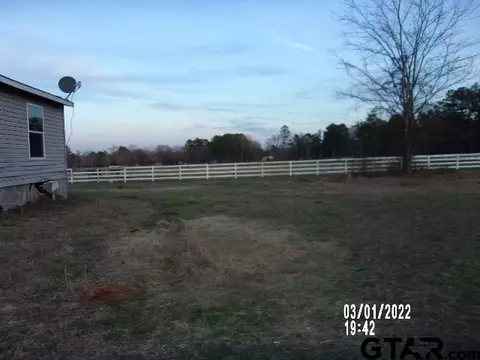 401 Harrington Rd, Marshall, TX 75670 photo 5