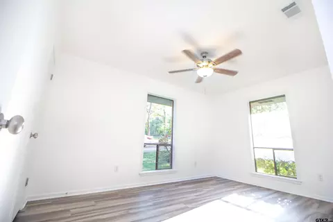 419 Hideaway Ln E, Hideaway, TX 75771 photo 36