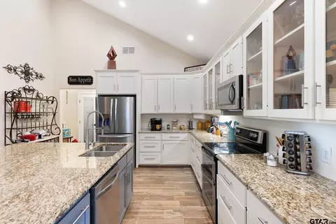 2159 Sandy Ln, Longview, TX 75605 photo 7
