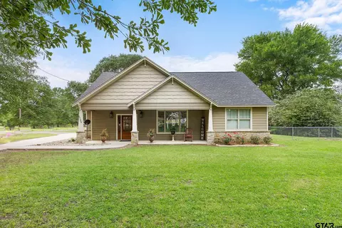 2159 Sandy Ln, Longview, TX 75605 photo 1