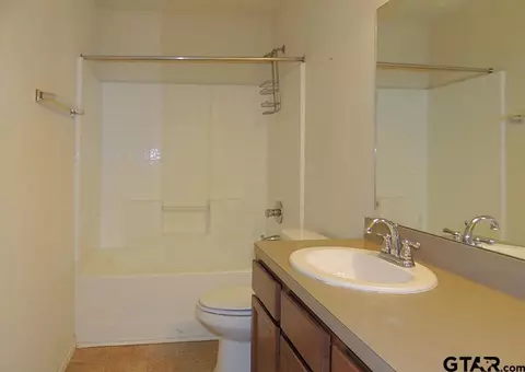 816 N Katydid, Conroe, TX 77301 photo 4