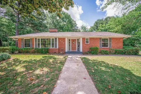 202 Ewing St, Longview, TX 75602 photo 1