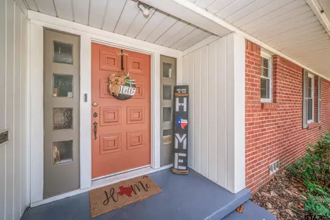 202 Ewing St, Longview, TX 75602 photo 3