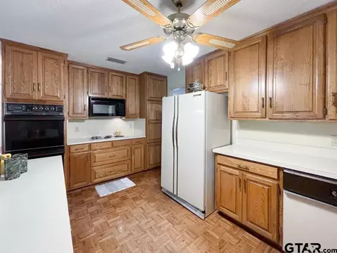 111 Hideaway Ln E, Hideaway, TX 75771 photo 10