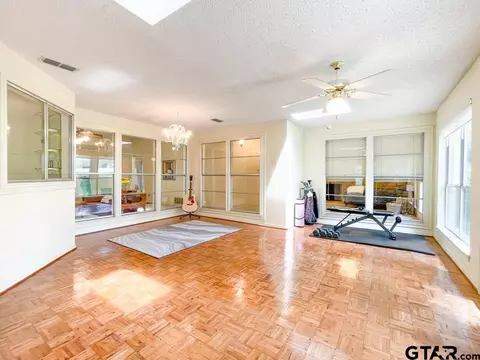 111 Hideaway Ln E, Hideaway, TX 75771 photo 5