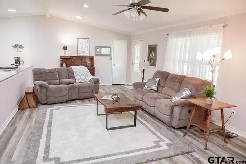 120 Hideaway Ln E, Hideaway, TX 75771 photo 13