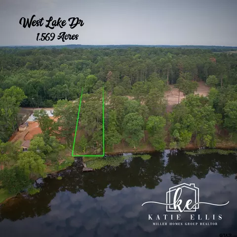 2340 W Lake Dr, Gladewater, TX 75647