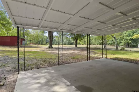 308 E Daingerfield St, Omaha, TX 75571 photo 20