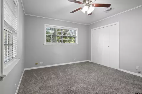 308 E Daingerfield St, Omaha, TX 75571 photo 13
