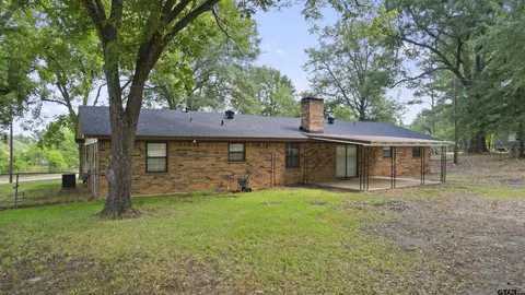 308 E Daingerfield St, Omaha, TX 75571 photo 19