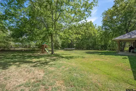 209 Olive St, Van, TX 75790 photo 28