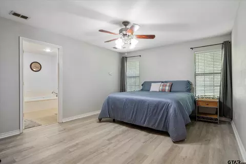 209 Olive St, Van, TX 75790 photo 19