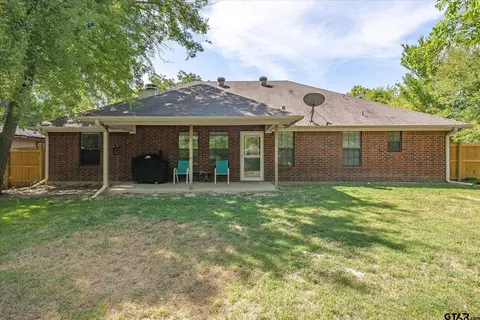 209 Olive St, Van, TX 75790 photo 29