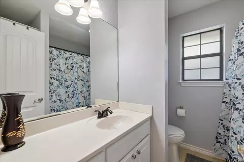 209 Olive St, Van, TX 75790 photo 25
