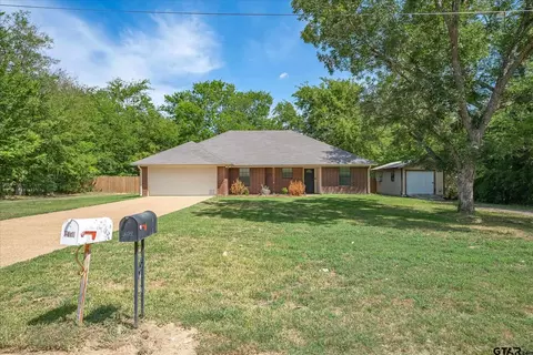209 Olive St, Van, TX 75790 photo 32