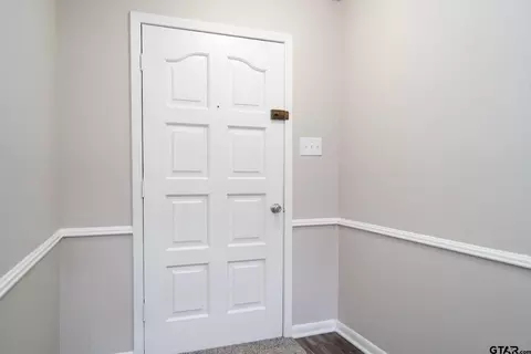 2309 Rande St, Longview, TX 75605 photo 3