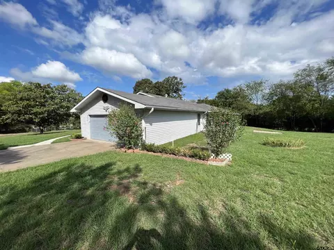 580 County Road 1388, Yantis, TX 75497 photo 31