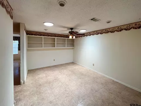 580 County Road 1388, Yantis, TX 75497 photo 6