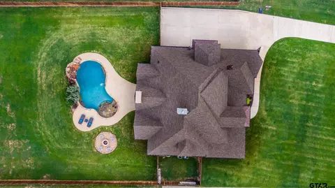1175 E George Richey Rd, Longview, TX 75604 photo 5