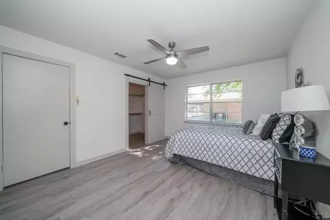 404 E Hope Dr, Longview, TX 75604 photo 23