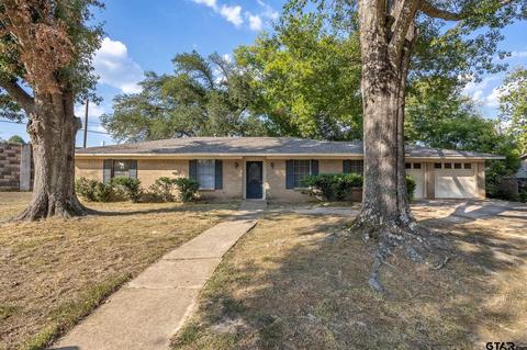 1221 Brookshire, Tyler, TX 75701 | 29 Photos | MLS #10157815 - Movoto