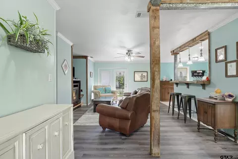 220 E Texas St, Van, TX 75790 photo 6