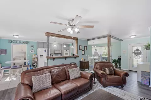 220 E Texas St, Van, TX 75790 photo 10