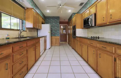3909 Post Oak, Tyler, TX 75703 photo 19