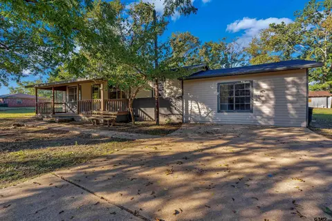 1912 Redmon Rd, Longview, TX 75602 photo 1