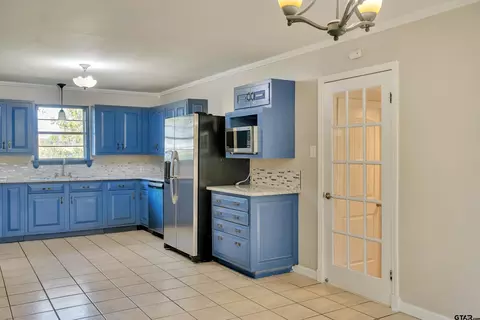 1912 Redmon Rd, Longview, TX 75602 photo 5