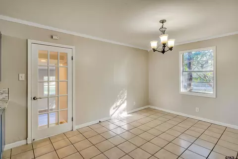 1912 Redmon Rd, Longview, TX 75602 photo 4