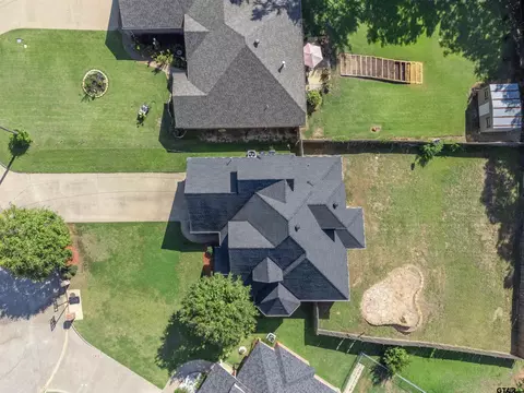 112 Colt St, Longview, TX 75604 photo 7