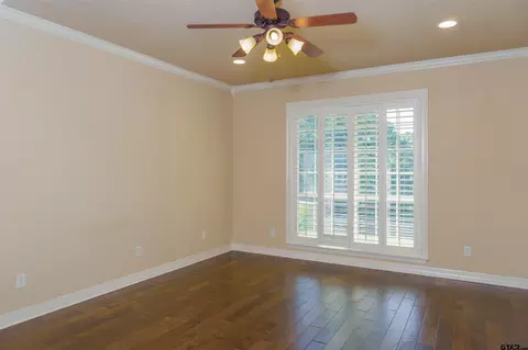 112 Colt St, Longview, TX 75604 photo 16