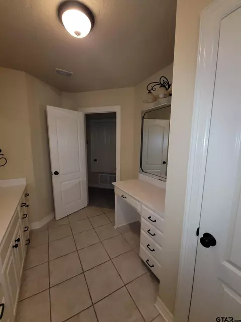 112 Colt St, Longview, TX 75604 photo 30