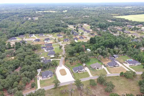 146 Private Road 6238, Mineola, TX 75773