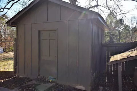 1872 Machen Ln, Gilmer, TX 75644 photo 20
