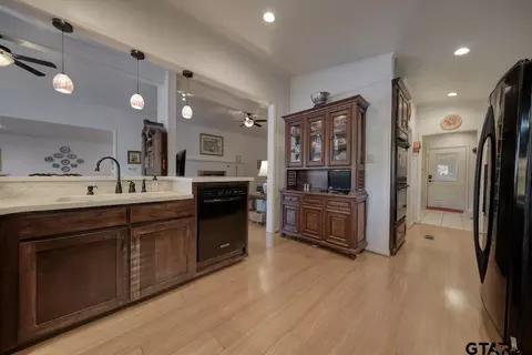 544 Hideaway Ln E, Hideaway, TX 75771 photo 22