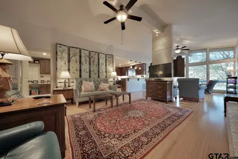 544 Hideaway Ln E, Hideaway, TX 75771 photo 13