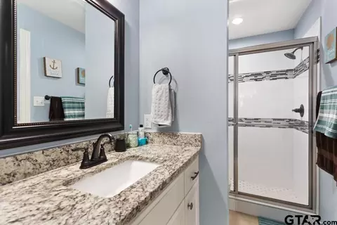 402 E Mims, Tyler, TX 75702 photo 6