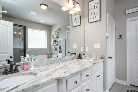 7741 Hickory Spring Ln, Tyler, TX 75703 photo 13