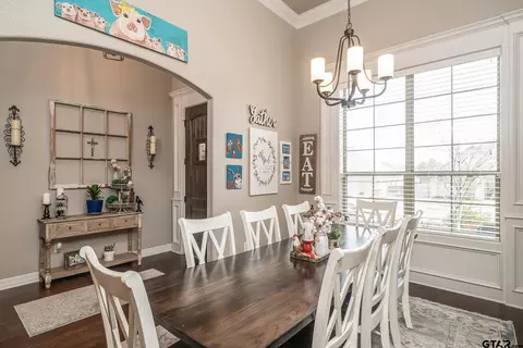 7741 Hickory Spring Ln, Tyler, TX 75703 photo 4