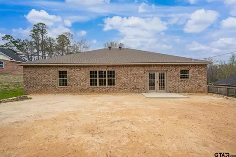 1501 Pinecrest St, Gilmer, TX 75644 photo 22