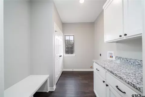 1501 Pinecrest St, Gilmer, TX 75644 photo 17
