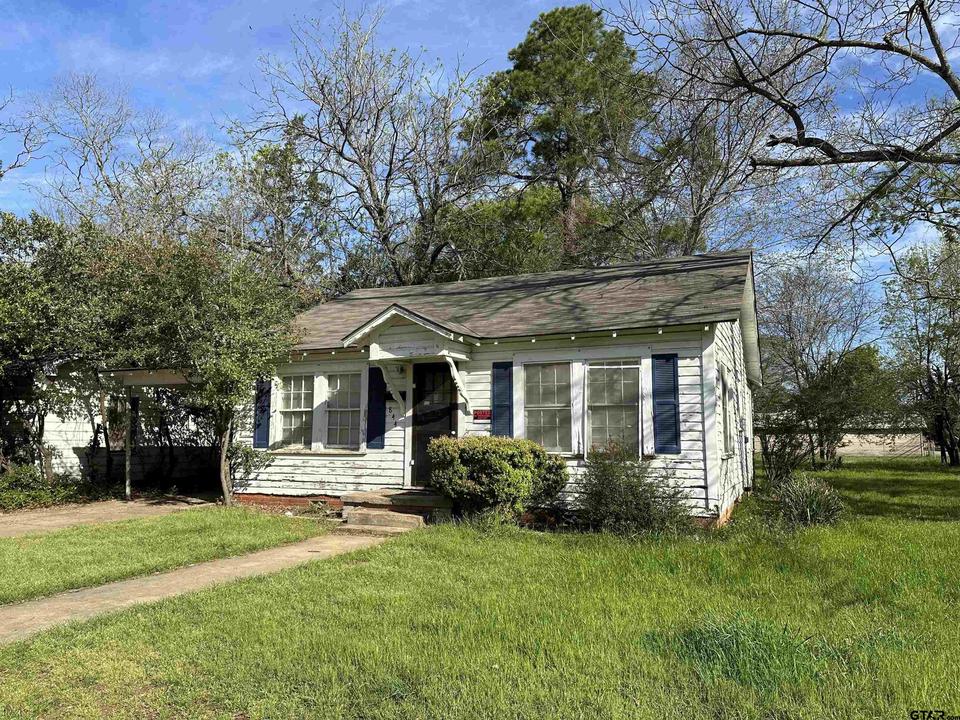  844 Henderson, Jacksonville, TX 75766 photo 1