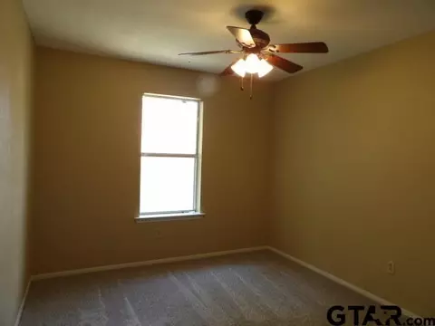 3725 Dowell, Longview, TX 75604 photo 9