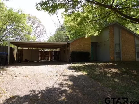 3725 Dowell, Longview, TX 75604 photo 3