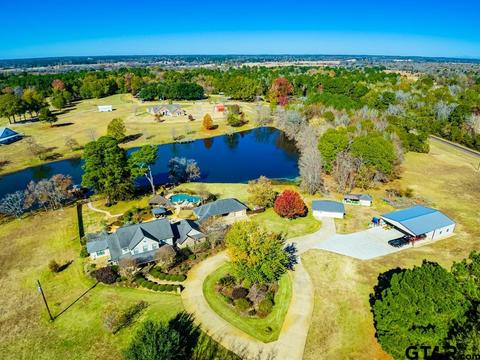 2535 N 6th St, Crockett, TX 75835