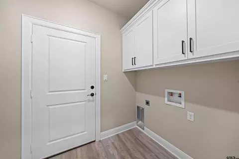 19430 Cedarpark Pl, Lindale, TX 75771 photo 9