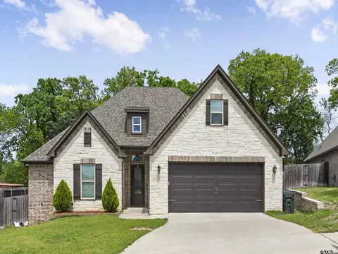 776 Hampton Hill Dr, Tyler, TX 75703